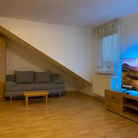 1 In Apartament *